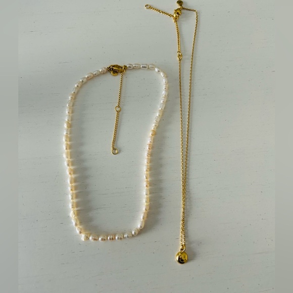 Madewell Two Piece Freshwater Pearl & Smiley Face Necklace Set - Picture 7 of 7